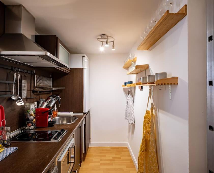 Beautiful Apartment In Malasana For 3 Pax - Ferrer Madrid Luaran gambar